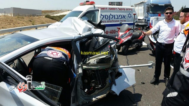 مفرق كفرقاسم : حادث طرق مروع  بين عدة مركبات واصابة  سيدة باصابات خطرة 
